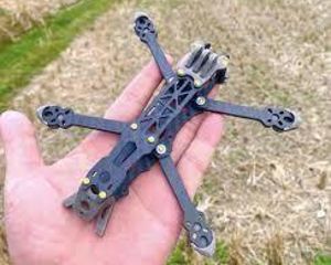 DRONE frame ontwerpen en produceren - Thomas More cover