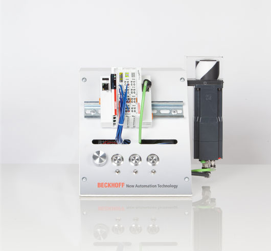 TTT: Basis TwinCAT met CX7000 PLC