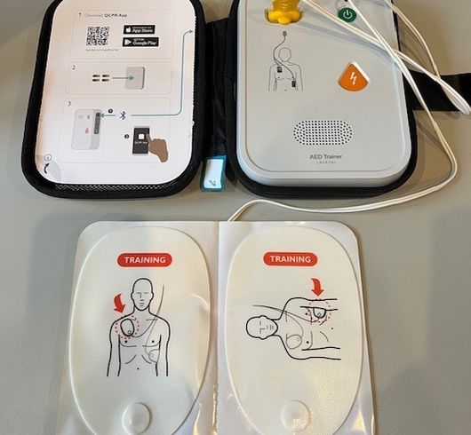Ontlenen AED-trainers 2026-2027