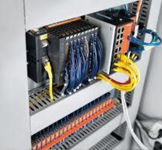 S7-1200 PLC